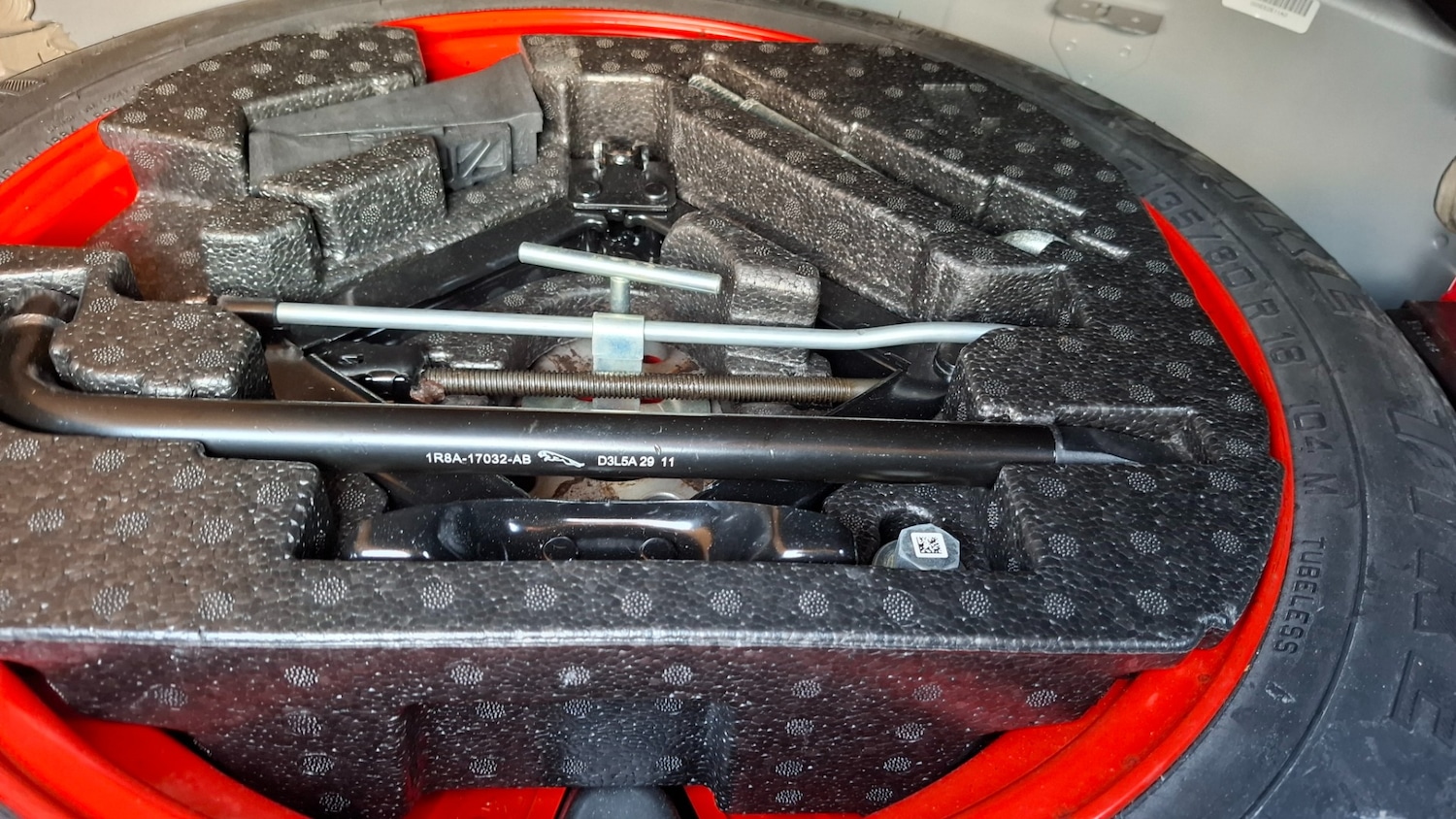 Used Jaguar XF 2012 for sale - 77852687: Photo 19