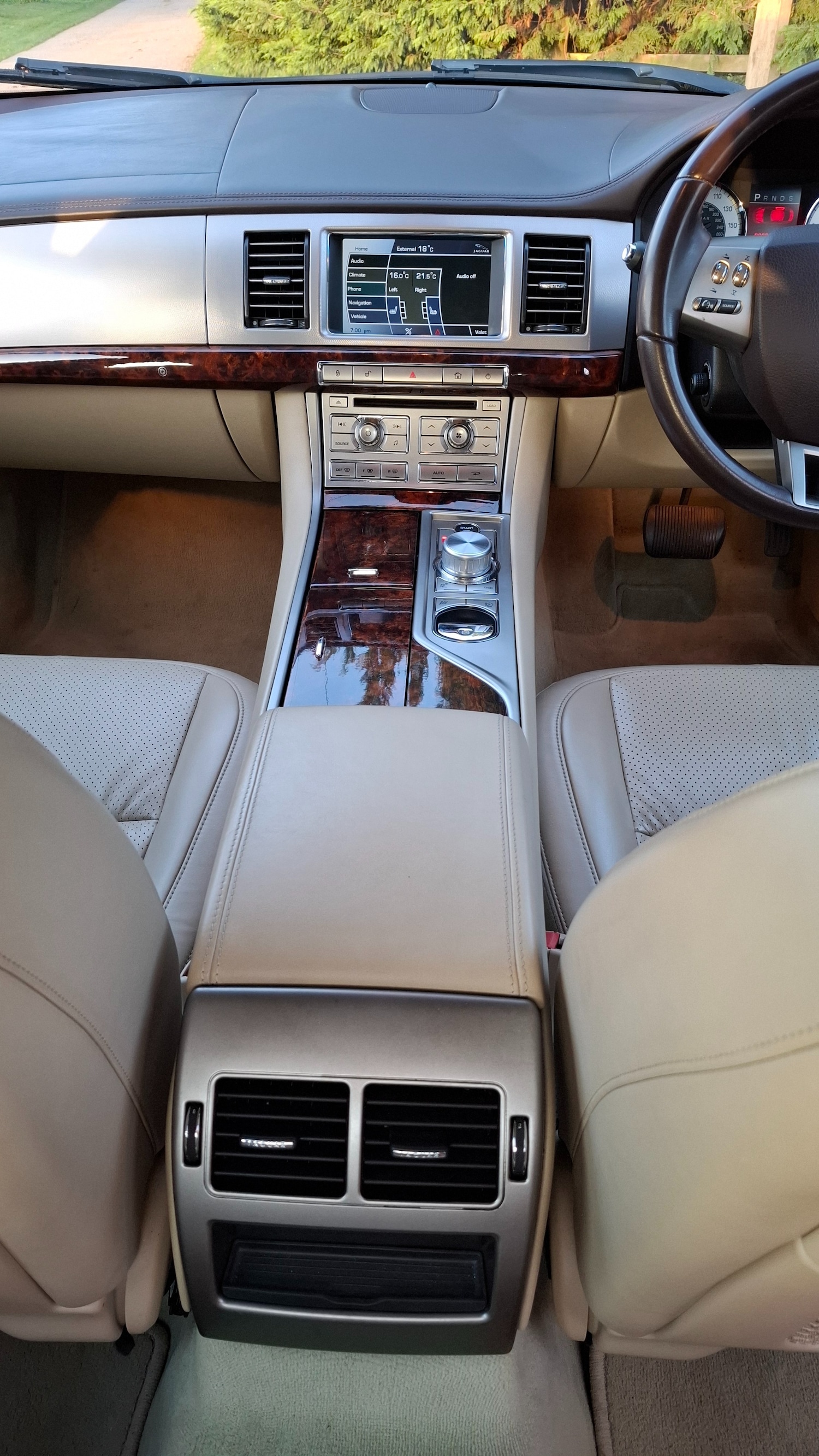 Used Jaguar XF 2009 for sale - 78169411: Photo 12