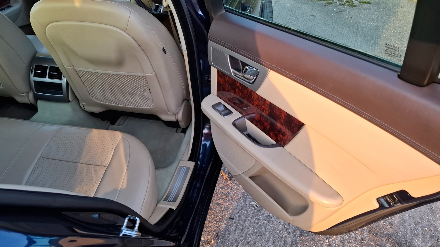 Used Jaguar XF 2009 for sale - 78169411: Photo 15