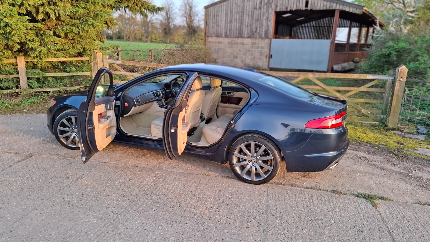 Used Jaguar XF 2009 for sale - 78169411: Photo 39