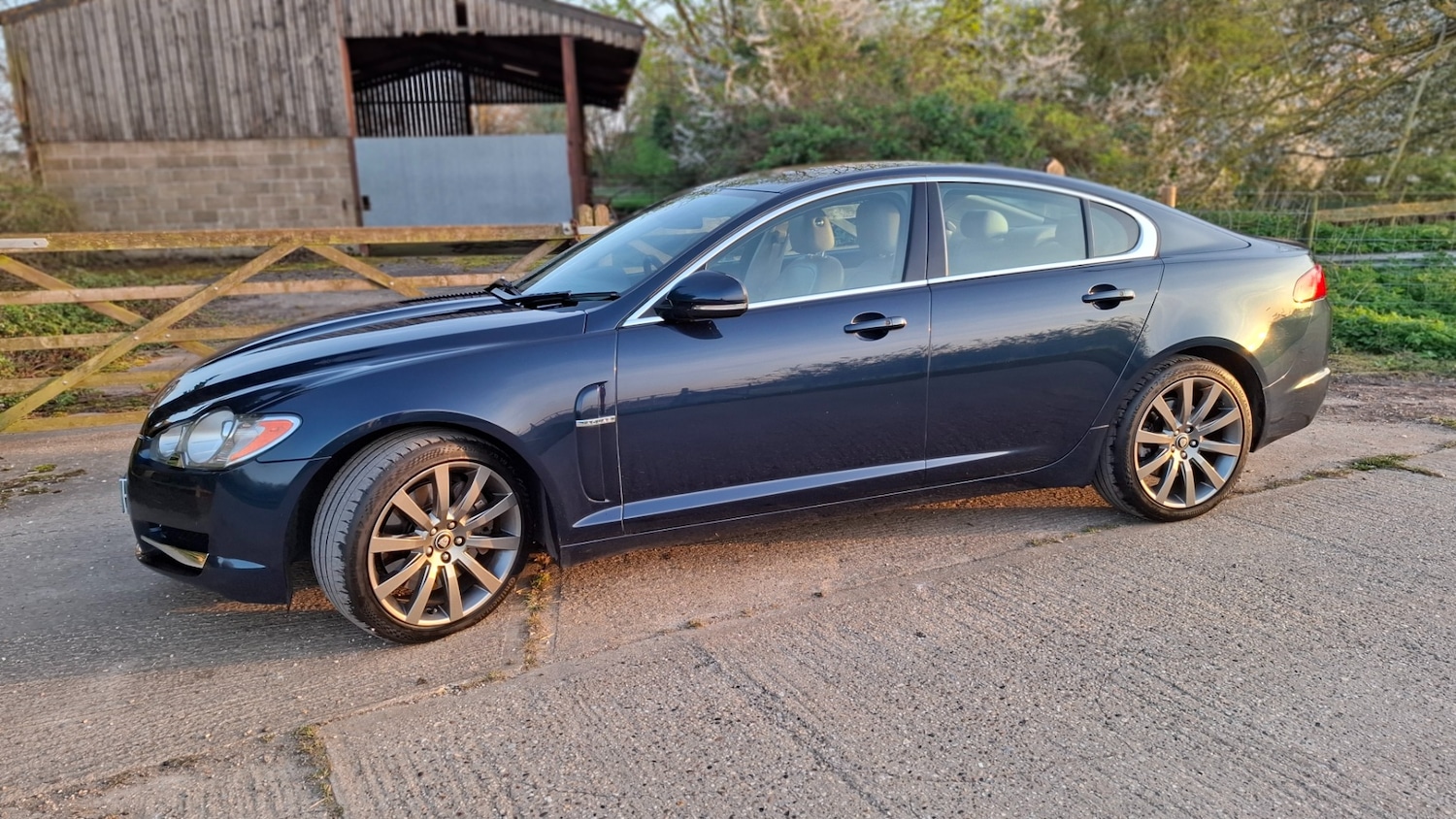 Used Jaguar XF 2009 for sale - 78169411: Photo 45