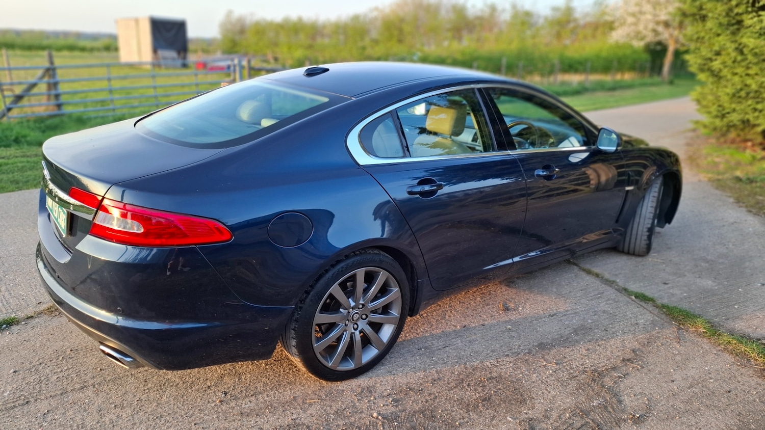 Used Jaguar XF 2009 for sale - 78169411: Photo 5