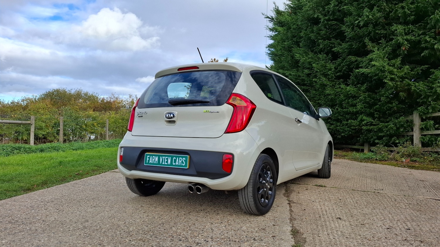 Used Kia Picanto 2011 for sale - 76643713: Photo 10
