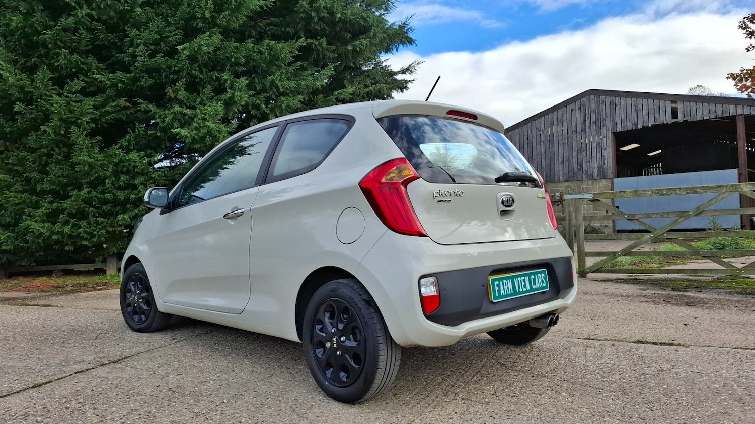 Used Kia Picanto 2011 for sale - 76643713: Photo 11