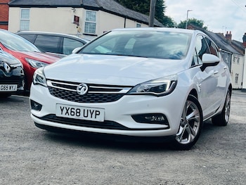 Used Vauxhall Astra 2018 for sale - 75414937: Photo