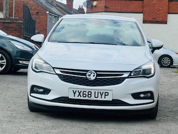 Used Vauxhall Astra 2018 for sale - 75414937: Photo