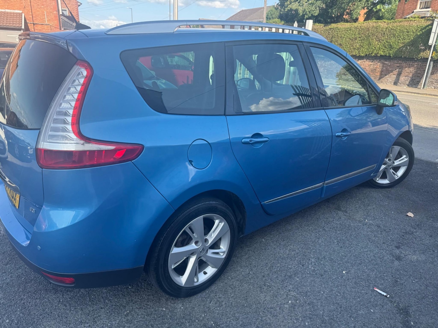 Vehicle 9