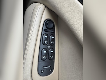 Used Jaguar S-Type 2004 for sale - 75414666: Photo