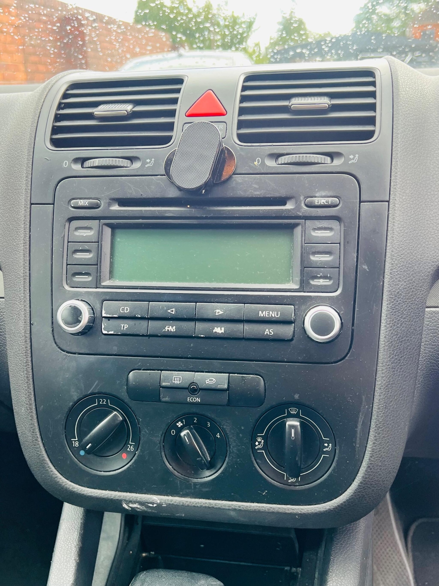 Vehicle 29