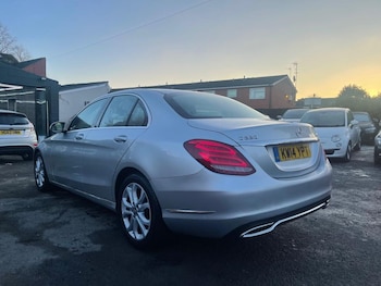 Used Mercedes-Benz C-Class 2014 for sale - 75414309: Photo