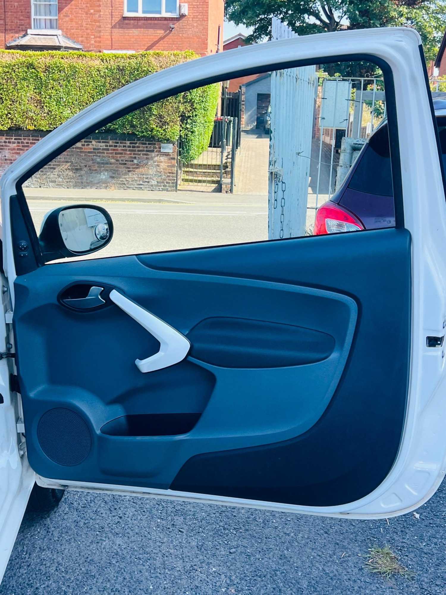 Vehicle 29