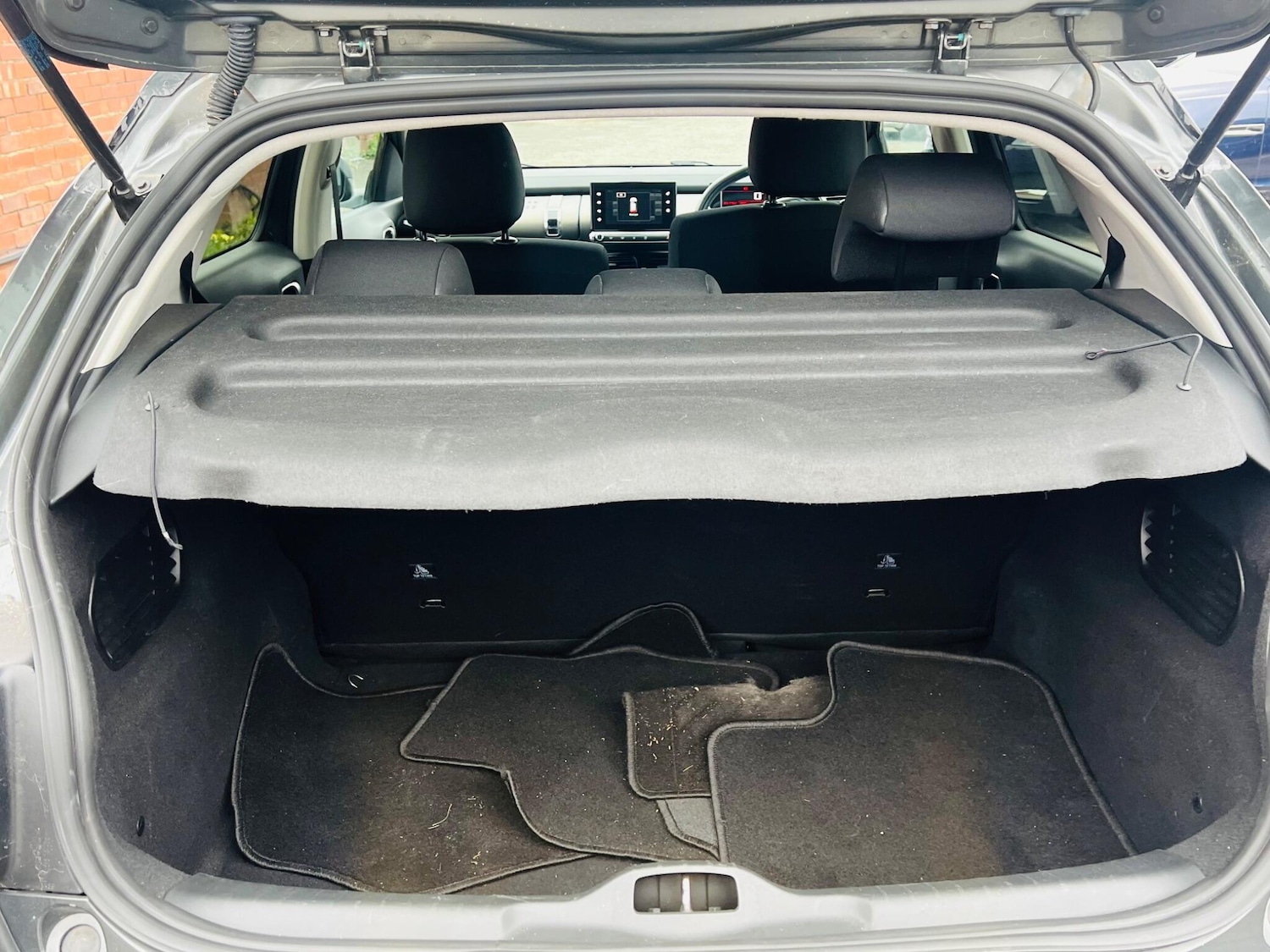 Vehicle 31