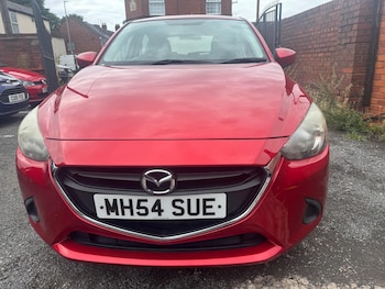 Used Mazda Mazda2 2015 for sale - 75401448: Photo