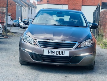 Used Peugeot 308 2015 for sale - 75732225: Photo