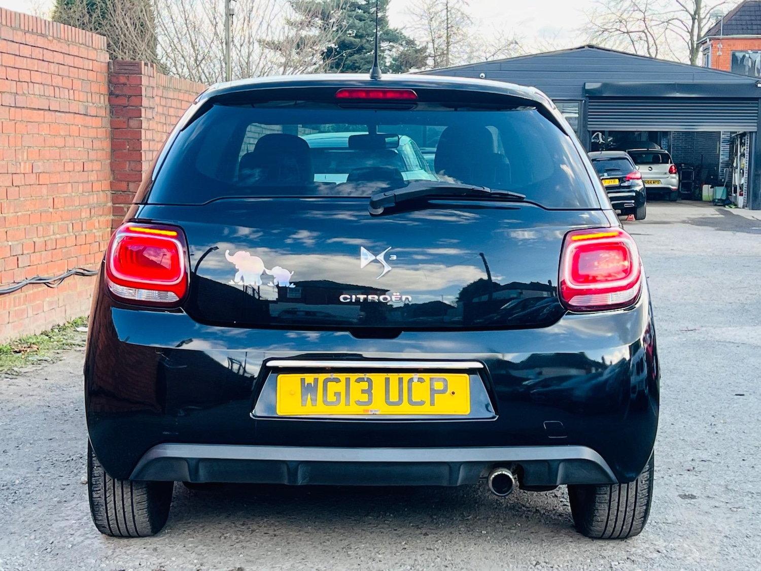 Vehicle 21