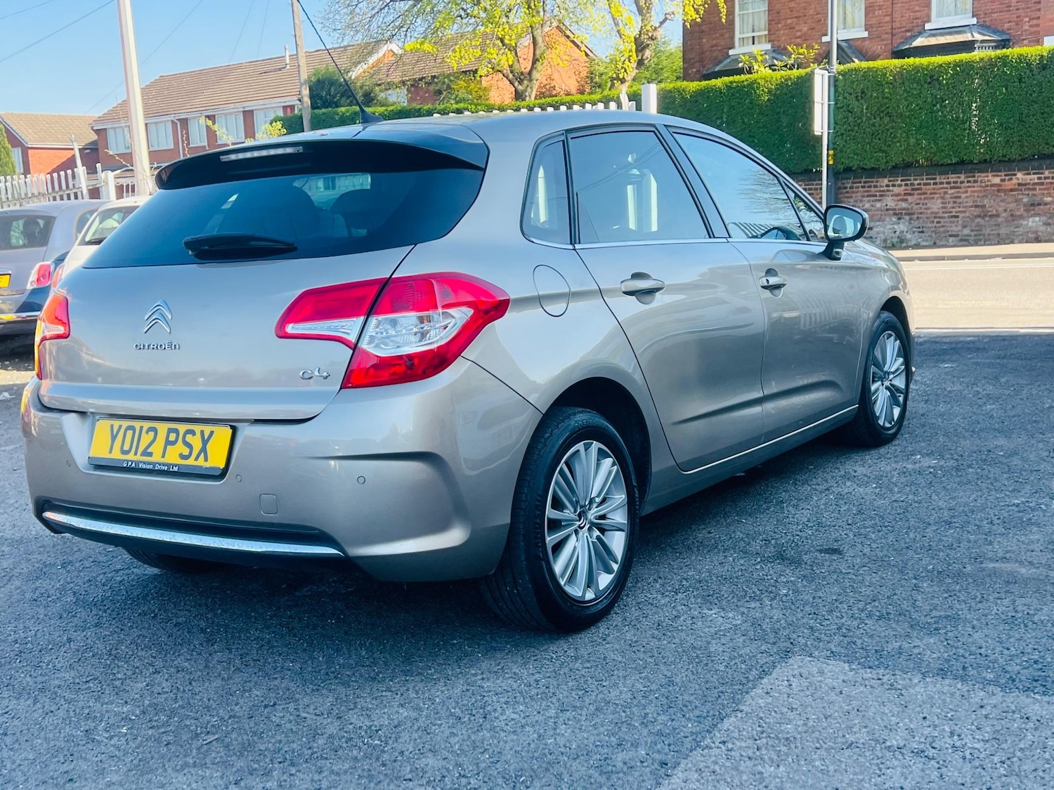 Vehicle 21