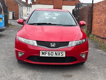 Used Honda Civic 2010 for sale - 75401143: Photo
