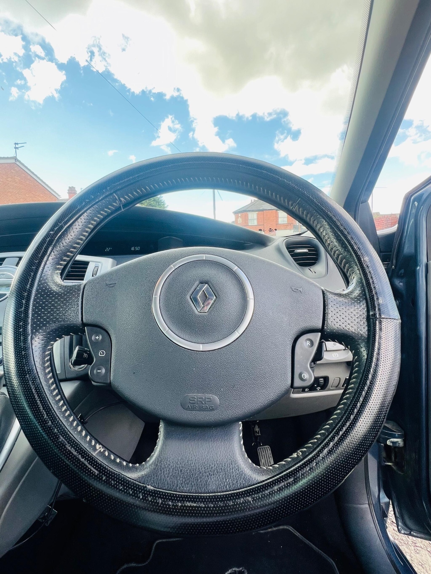 Vehicle 28