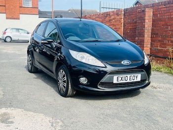 Used Ford Fiesta 2010 for sale - 75857556: Photo