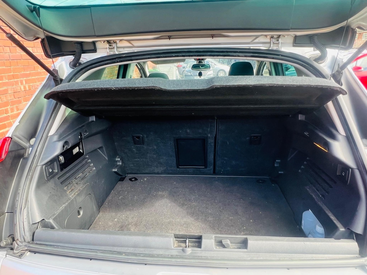 Vehicle 27