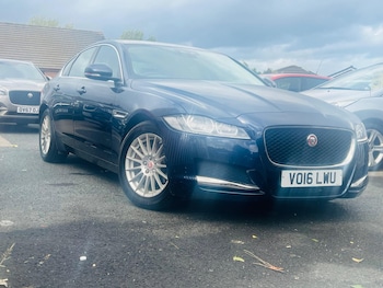 Used Jaguar XF 2016 for sale - 75964742: Photo
