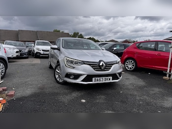 Used Renault Megane 2017 for sale - 75414762: Photo