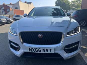 Used Jaguar F-Pace 2016 for sale - 75401907: Photo