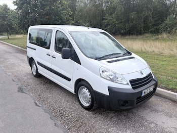 Used Peugeot Expert Tepee 2015 for sale - 79841103: Photo
