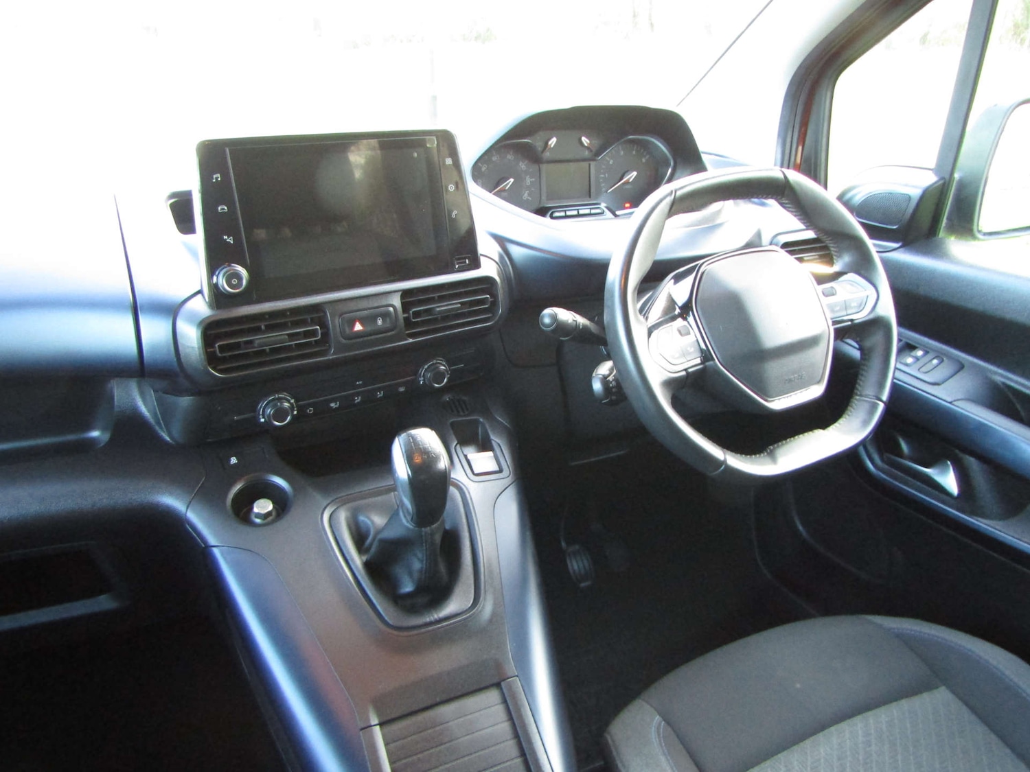 Used Peugeot Rifter 2020 for sale - 76968917: Photo 11