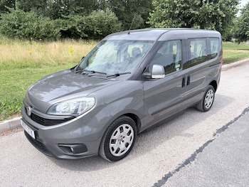 Used Fiat Doblo 2017 for sale - 79302427: Photo