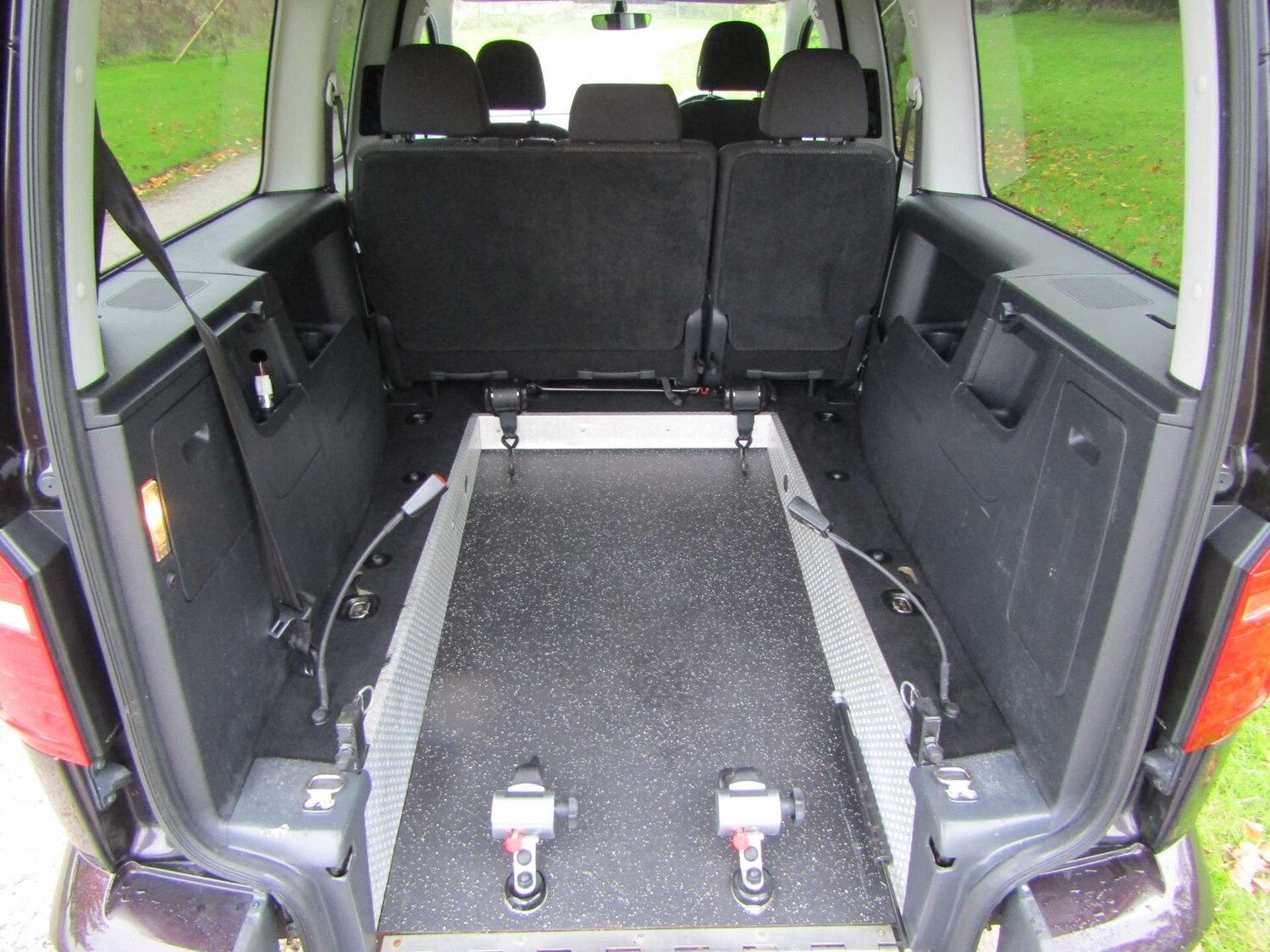 Used Volkswagen Caddy Maxi Life 2018 for sale - 76968829: Photo 11