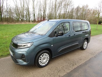 Used Vauxhall Combo Life 2024 for sale - 79841079: Photo