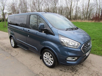 Used Ford Tourneo Custom 2019 for sale - 76968818: Photo