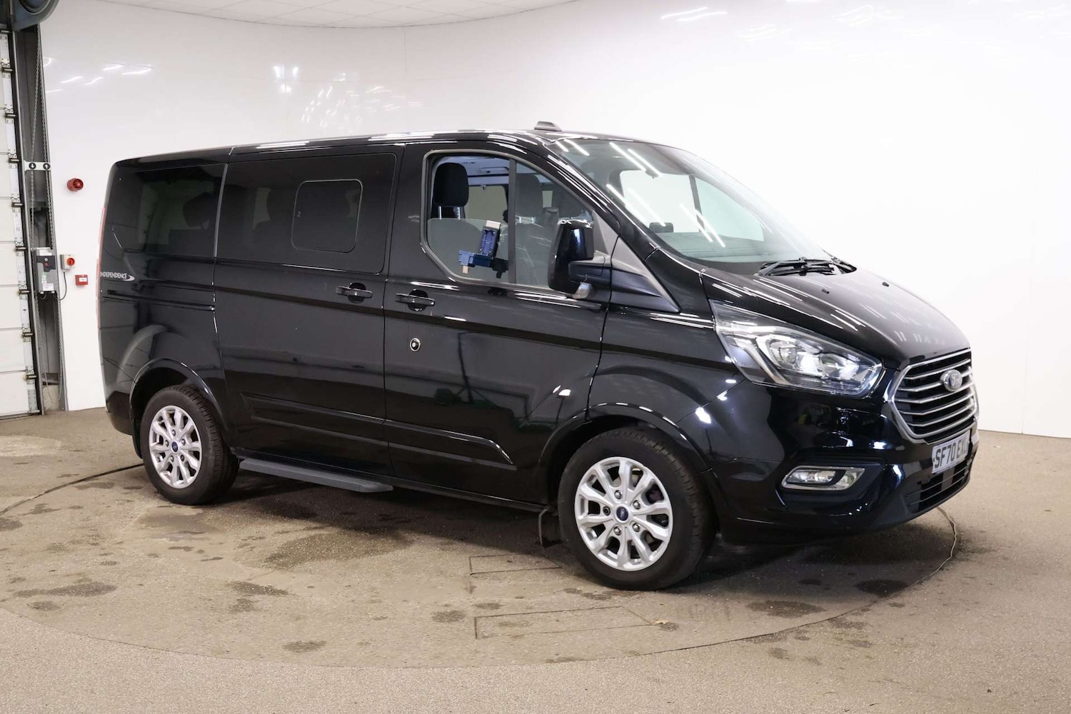 Used Ford Tourneo Custom 2020 for sale - 76909043: Photo 1