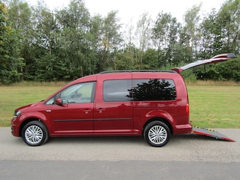 2020 (69) - 2.0 TDI 5dr DSG Wheelchair Accessible Vehicle WAV