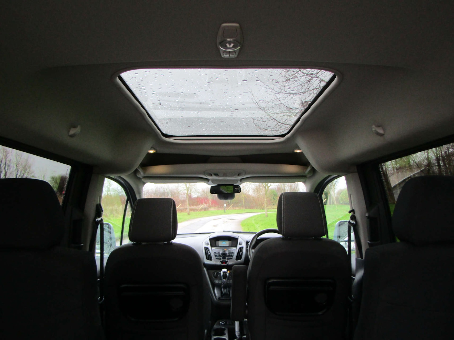 Used Ford Grand Tourneo Connect 2017 for sale - 76968860: Photo 11