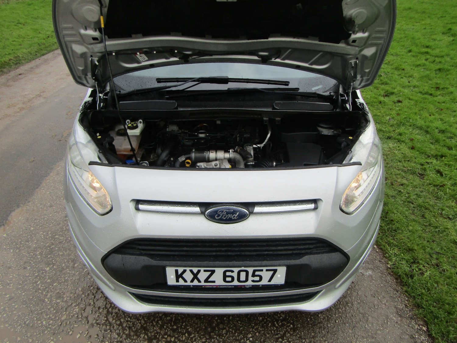 Used Ford Grand Tourneo Connect 2017 for sale - 76968860: Photo 12