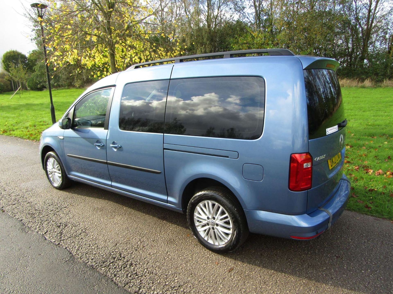 Used Volkswagen Caddy Maxi Life 2021 for sale - 76909105: Photo 5