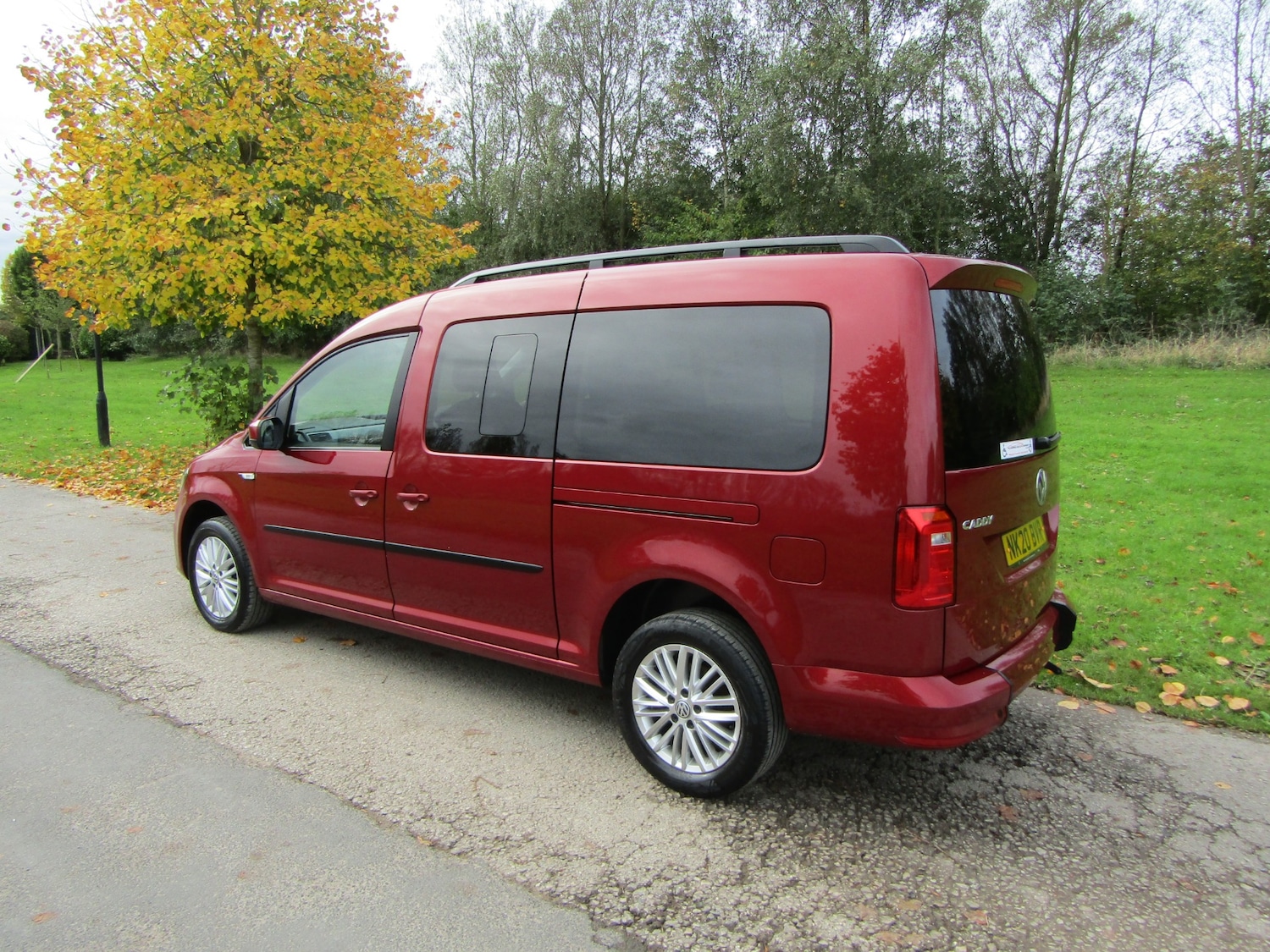 Used Volkswagen Caddy Maxi Life 2020 for sale - 76180889: Photo 5