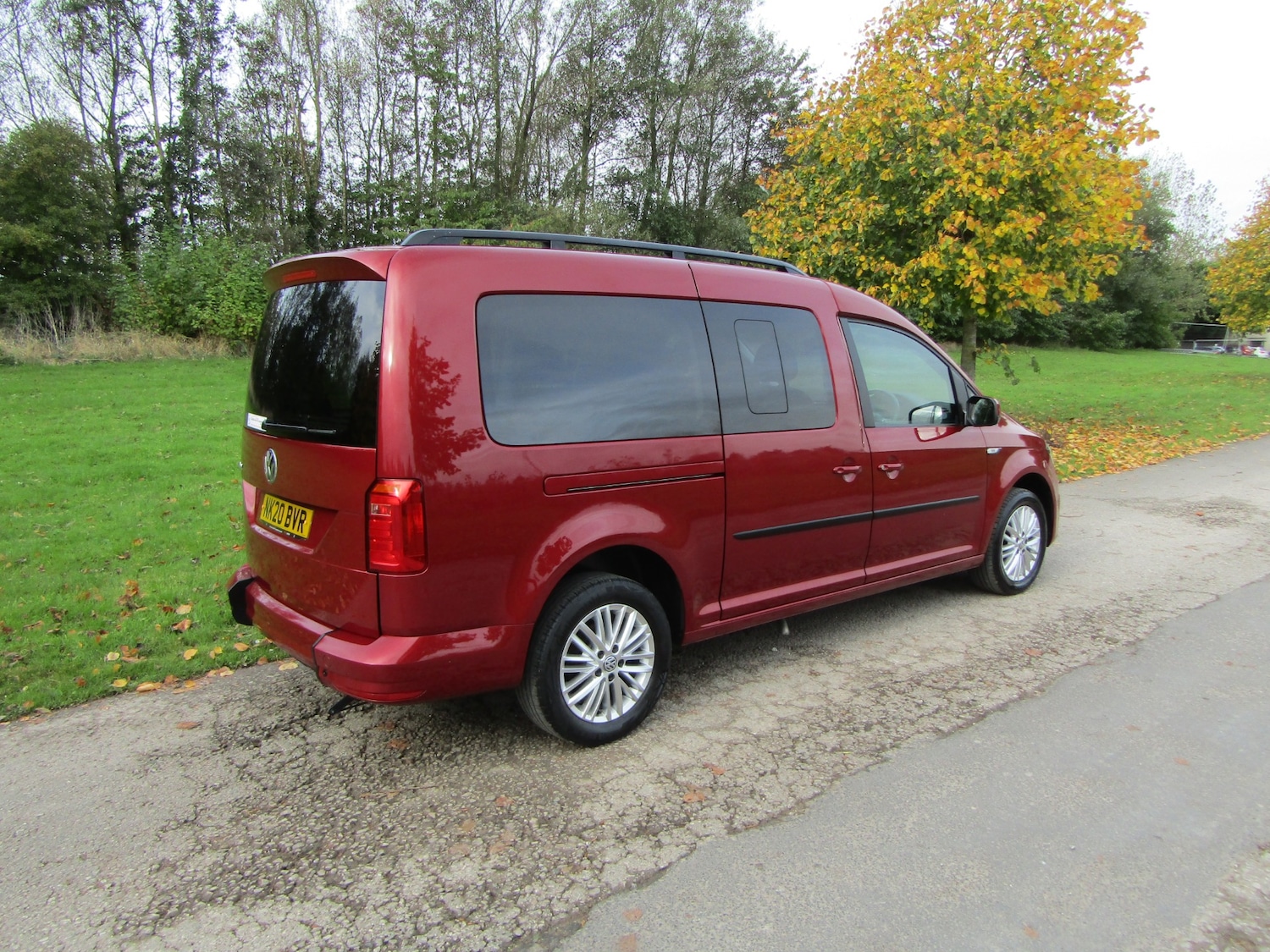Used Volkswagen Caddy Maxi Life 2020 for sale - 76180889: Photo 6