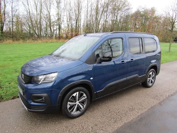 Used Peugeot Rifter 2024 for sale - 76909058: Photo