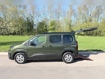 Used Peugeot Rifter 2024 for sale - 78315891: Photo