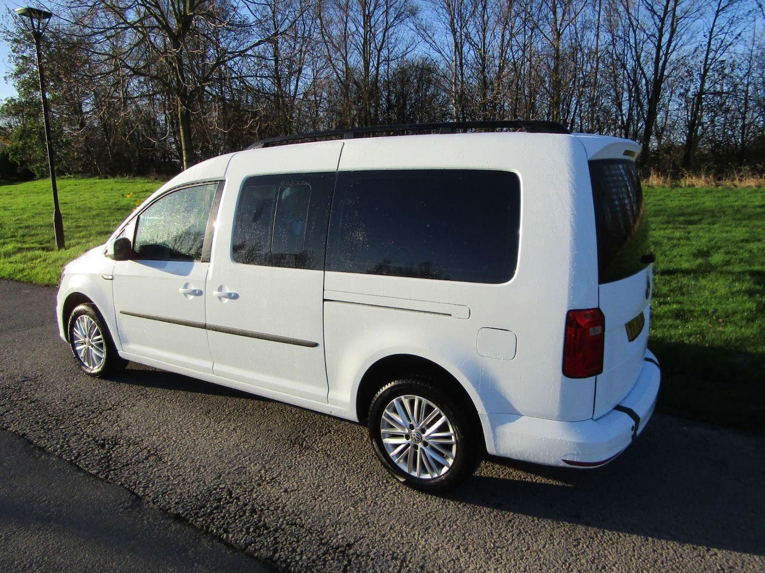 Used Volkswagen Caddy Maxi Life 2021 for sale - 76968869: Photo 5