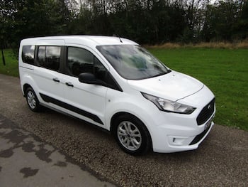 Used Ford Grand Tourneo Connect 2021 for sale - 79841112: Photo