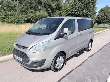 Used Ford Tourneo Custom 2018 for sale - 79841099: Photo