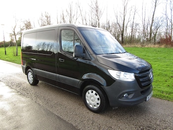 Used Mercedes-Benz Sprinter 2021 for sale - 76909100: Photo
