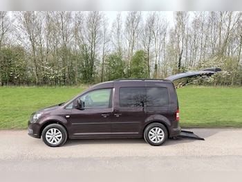Used Volkswagen Caddy Life 2015 for sale - 78211845: Photo