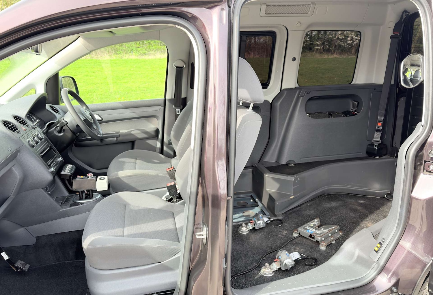 Used Volkswagen Caddy Life 2015 for sale - 78211845: Photo 9