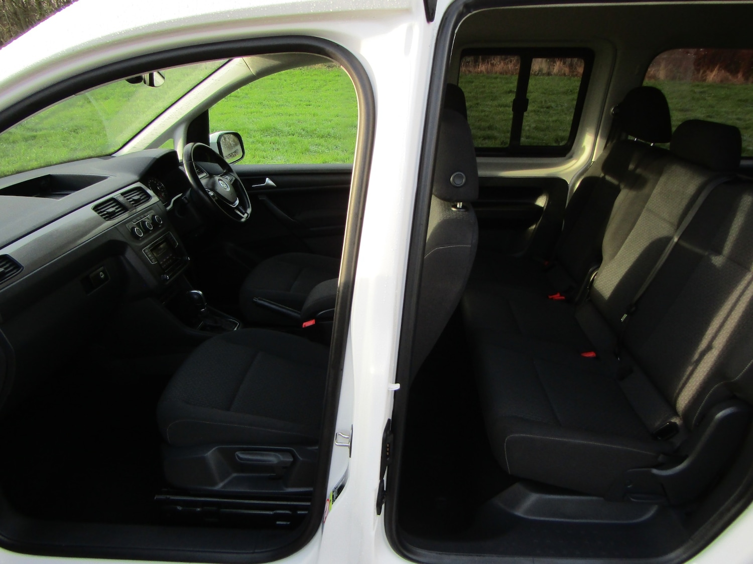 Used Volkswagen Caddy Maxi Life 2020 for sale - 76681872: Photo 7