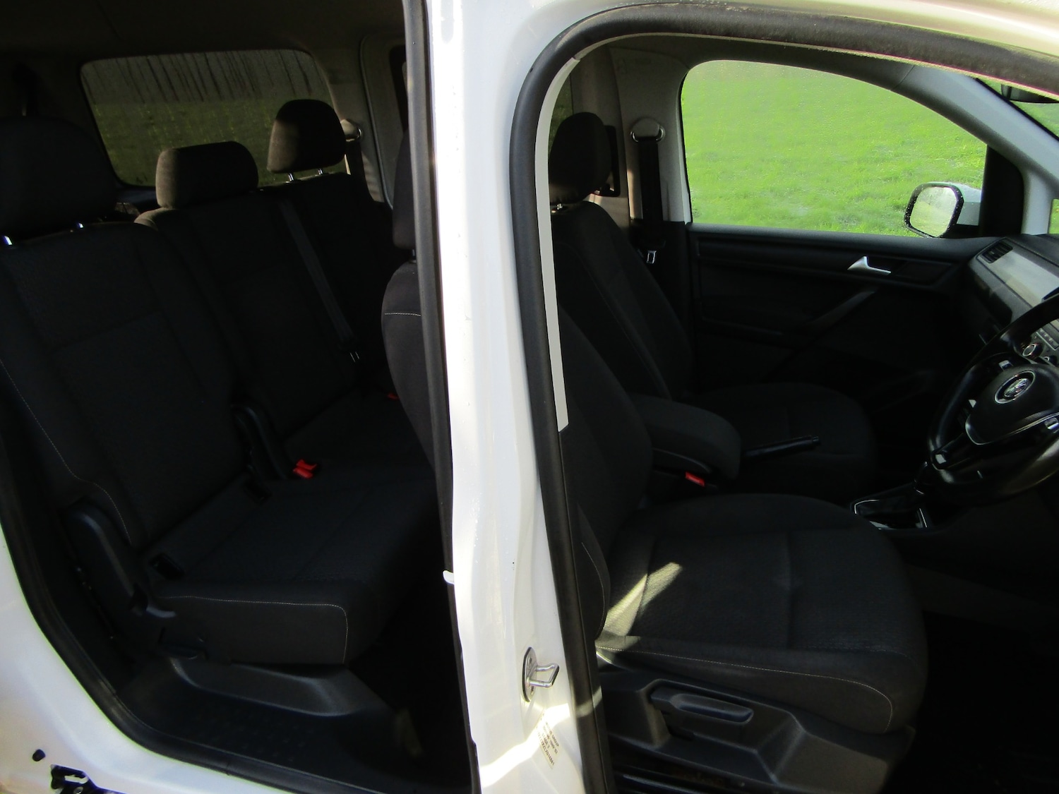 Used Volkswagen Caddy Maxi Life 2020 for sale - 76681872: Photo 8